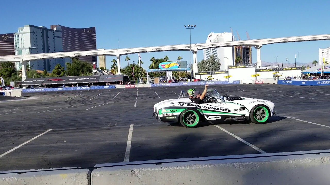 SEMA 2018 DRIFTING