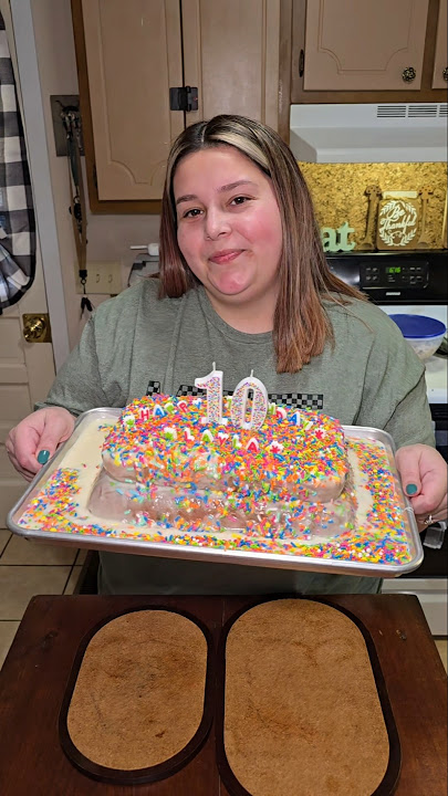A Funfetti Celebration! 🎂🎉 #Baking #BirthdayCake #Cake