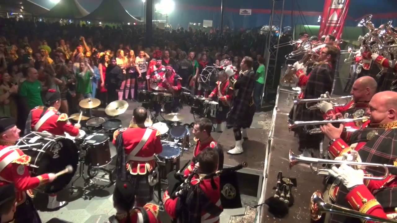 Guggemusik Festival in Dahn im Dahner Felsenland Germany  14.2.2015 Serienclip 34