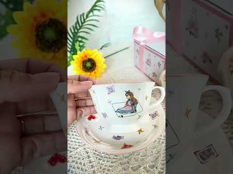 Набір чашка з блюдцем “Кролик” – кераміка 230 мл, у подарунковій коробці Білий, видео 1