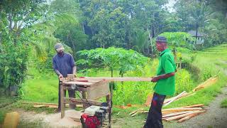 Precision Wood Splitter: Satisfying Log Cutting Machine at Work #garden #farming