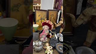 Блошиный рынок в Италии.