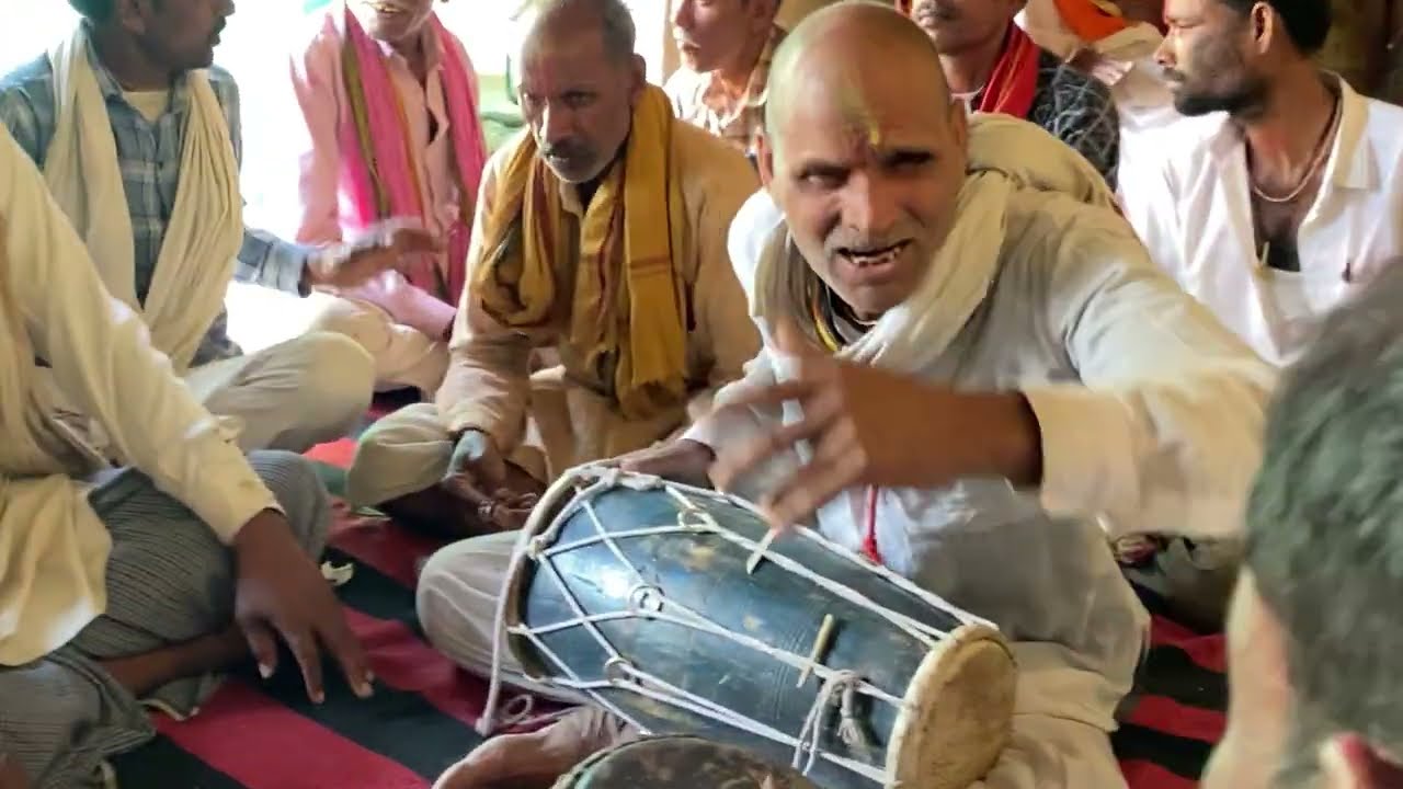 बुंदेली फाग राइ //रंग पंचमी की फाग 💖 देसी फाग राई सिंगपुर की फागें 🎉