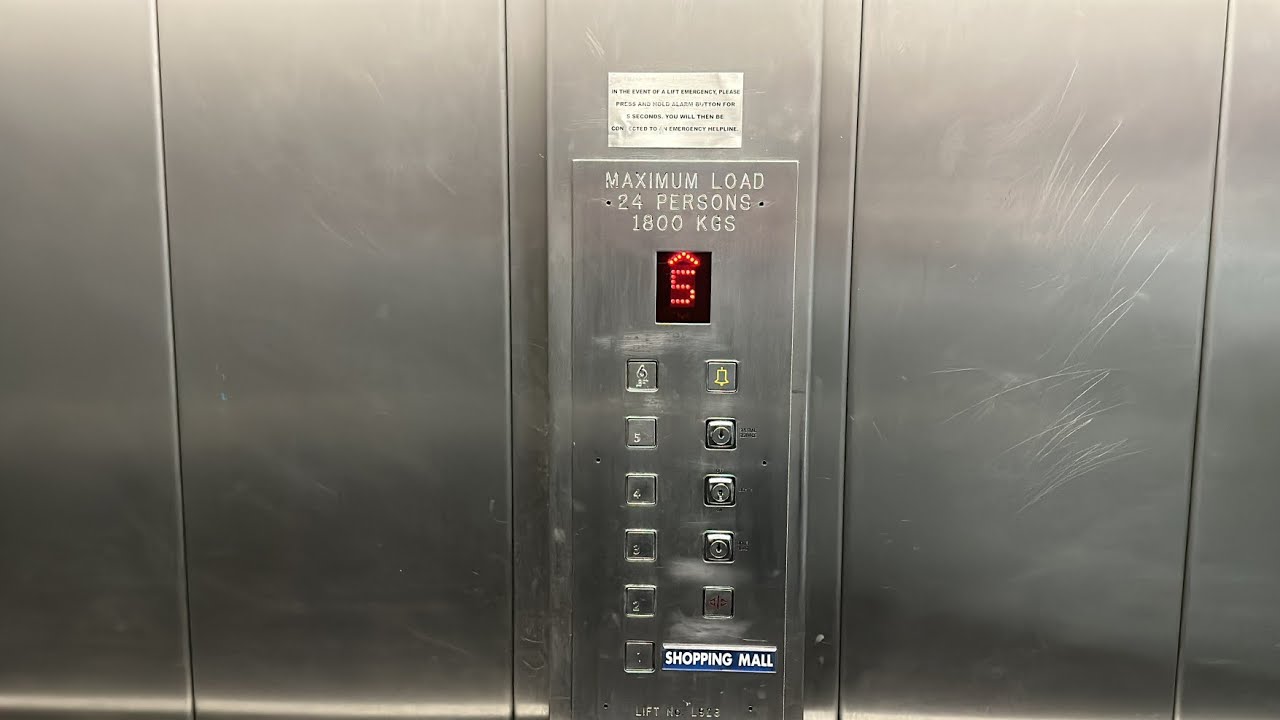 Amazing 1990s C&M Lifts at the Quayside SC Car Park in Derry / Londonderry