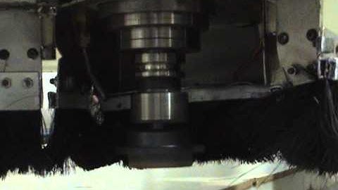 Komo Model Mach One Innova 408 CNC Router 1