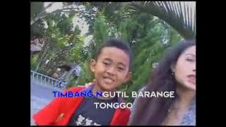 Santi Irama ft Sonta Mahendra - Pak Tuwek [Official Music Video]