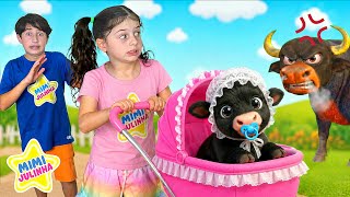 Mimi Julinha e História com Bebê Boi da cara Preta e BEBÊS
