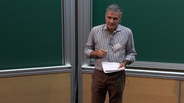 Frédéric Patras - Substitutions in non-commutative multivariate power series