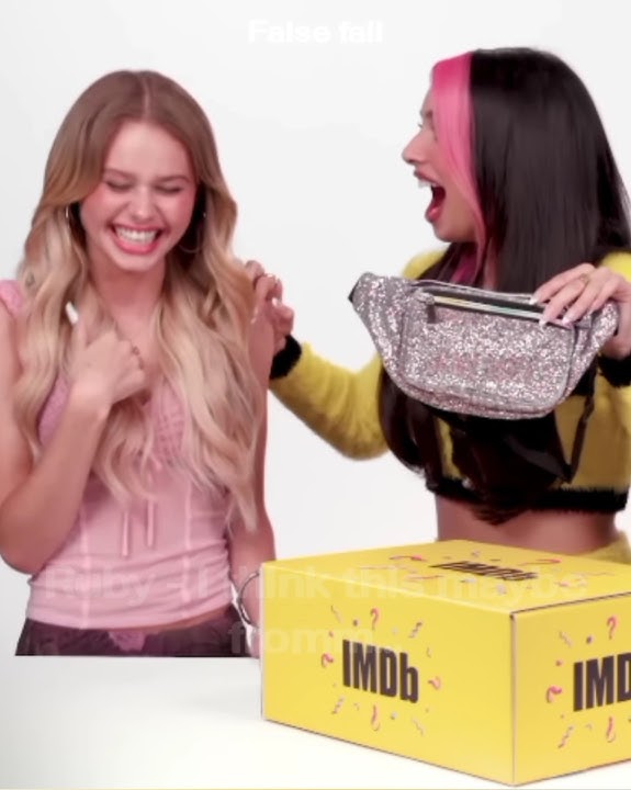 Ruby rockk 🎧 #rubyroseturner #music #disney #descendants #fyp #disneydescendants #bridget