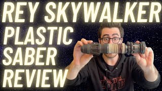 NEW Rey Skywalker DISNEY STORE Lightsaber Review | LOREsabers!