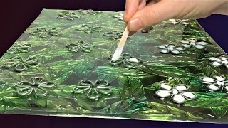 Fluid Art - Flowers on Leaves
