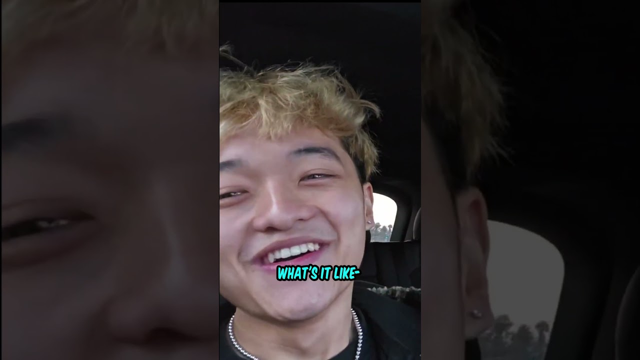 Глаза Джейсона смотрят на 180 градусов😭