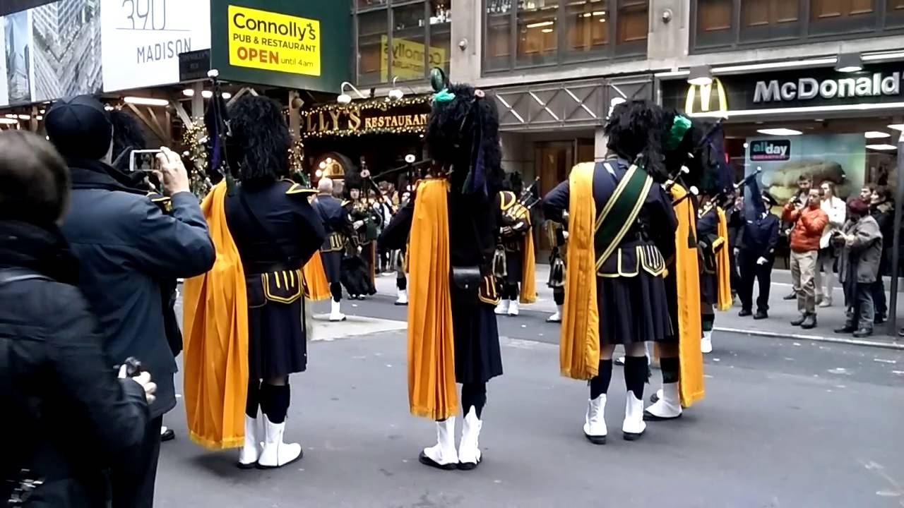 NYPD Pipes And Drums Squad Practice In Midtown, Manhattan YouTube