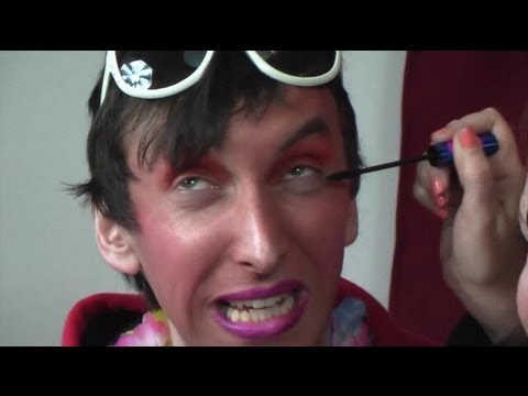 SANDRA WIRD BEAUTYQUEEN + HAARWACHS ! ! ! !