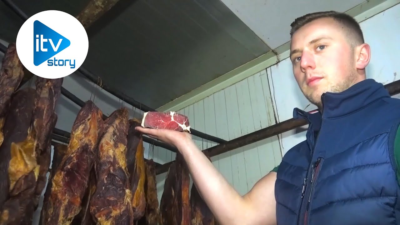 SPECIJALAC U POLICIJI PROIZVODI SUHO MESO