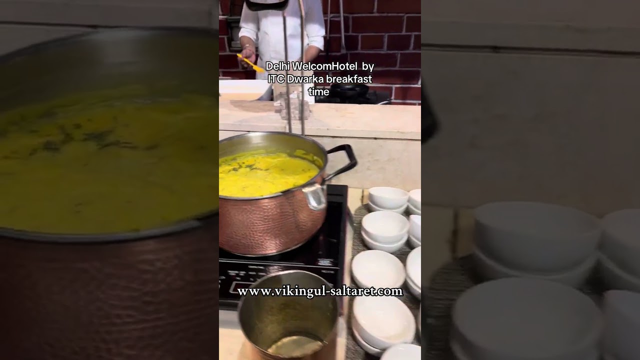 Delhi WelcomHotel  by ITC Dwarka breakfast time 