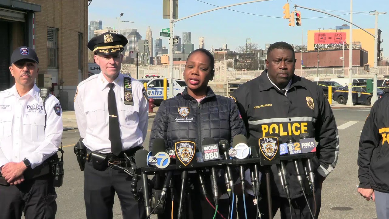 Watch as NYPD executives provide an update on an active investigation.