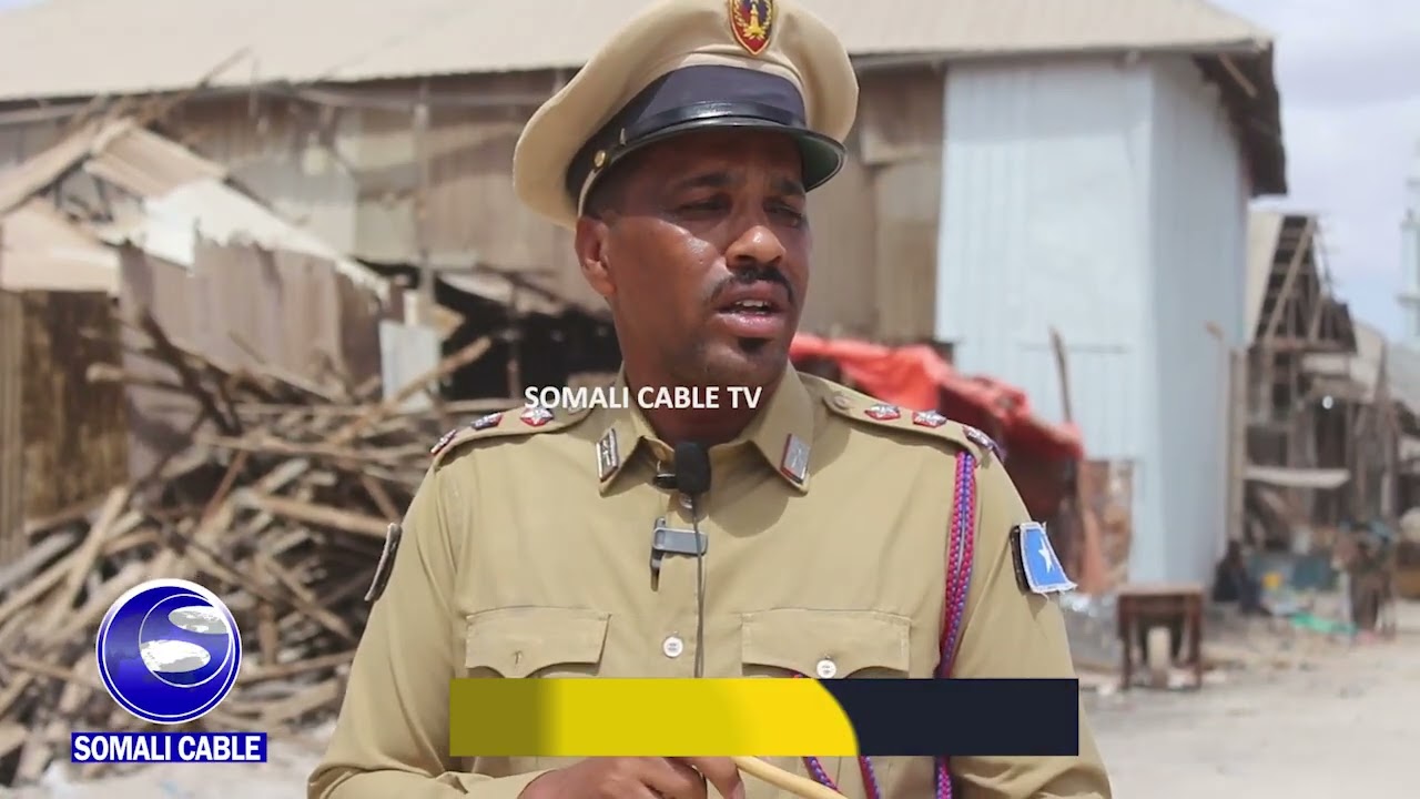 Taliyaha ilaalada deegaanka dowladda hoose ee degmada Afgooye oo amar kasoo saaray dhismaha goobaha
