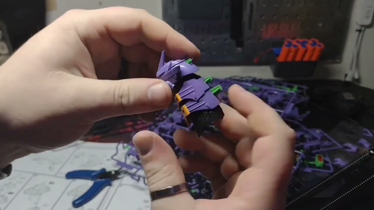 mechaGodzilla "kiryu"Evangelion - Type-3 Kiryu EVA Unit-01 Color Ver. Model Kit