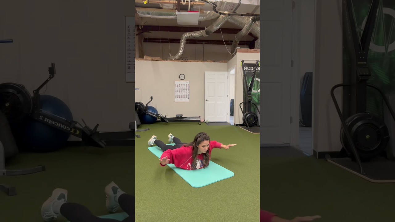 Superman Lat Pulldown