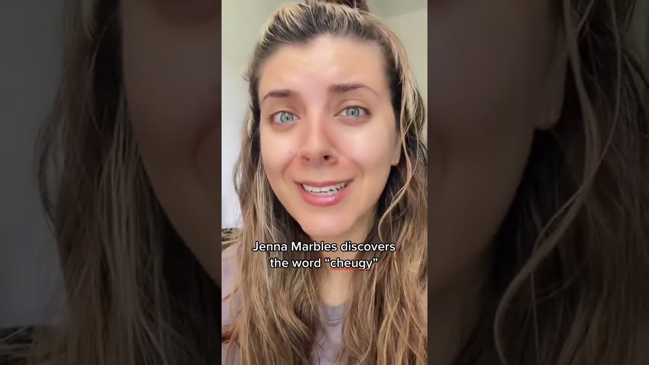 Y’all keep telling me I look like her so 😩😂 