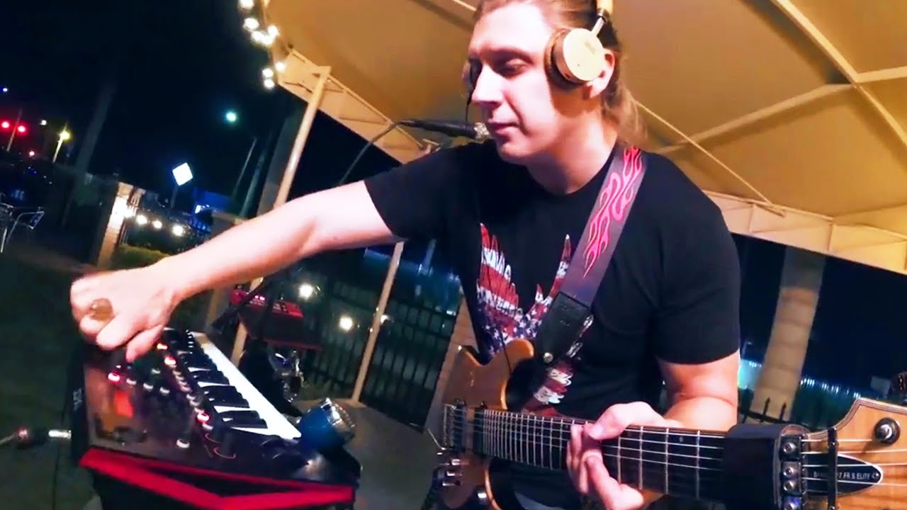 Funky EDM guitar live looping