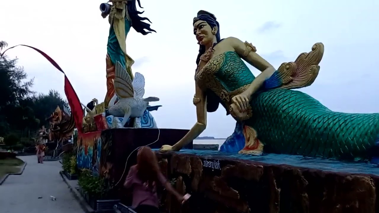 Pantai Bali Lestari di Pantai Cermin (Serdang Bedagai - Sumatera Utara)