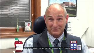 Teacher resigns and video goes viral
