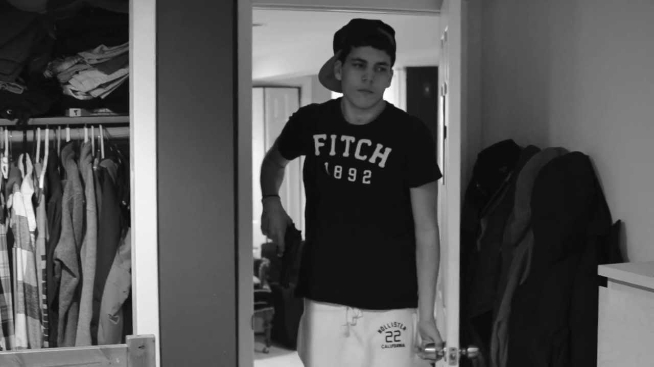 I Ain't Got No Worries-Mike Cherner ( UnOfficial Music Video )