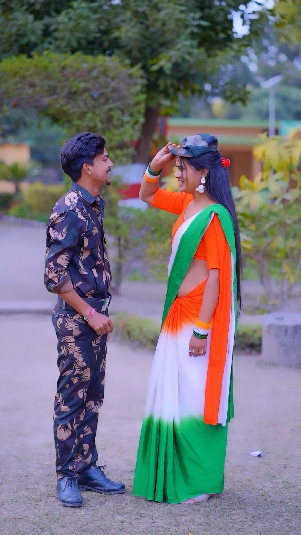 Sher ke sath sherni achhi lgti h