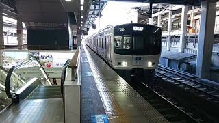 【博多駅・811系・普通】811系PM2014普通肥前山口行発車シーン