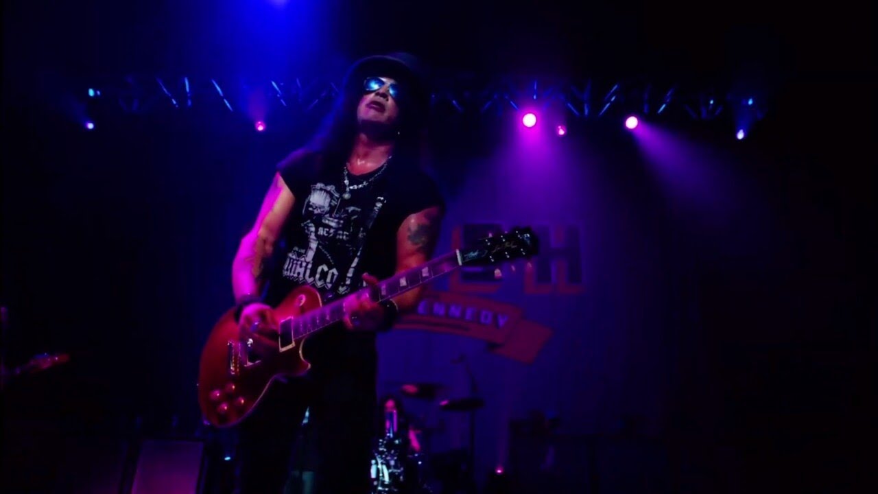 Slash - Fill My World - House Of Blues Boston 2022 - YouTube