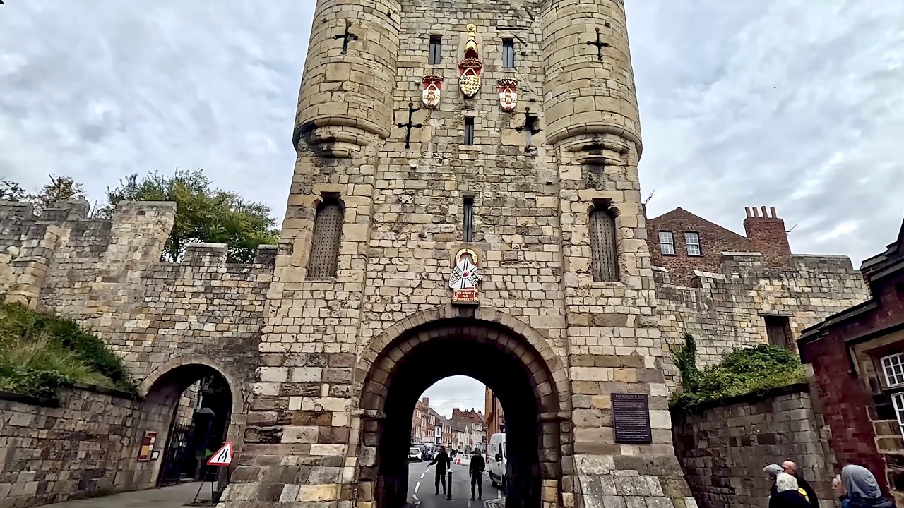 [4K] 🇬🇧 York City Walls FULL Walking Tour | Medieval England History 