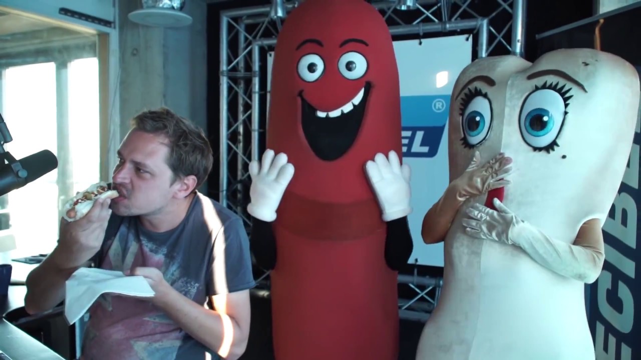 Sausage Party Character Tour - YouTube