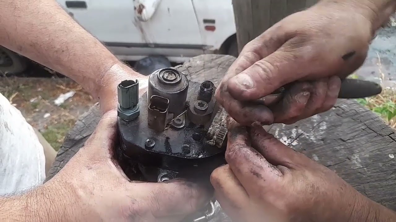 Reparación de Kangoo Dci Inyección rota 2da parte/ desarme de bomba de gasoil e inyectores