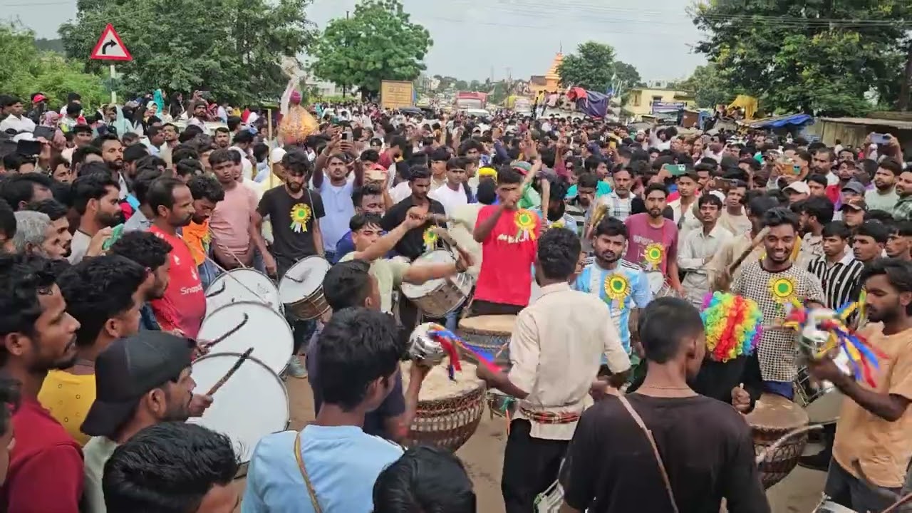 Pyare doston Kisi ladki Ko Dil nahin dena ///  song baj raha hai ARBAZ bhai Lohardga /// 6299261206