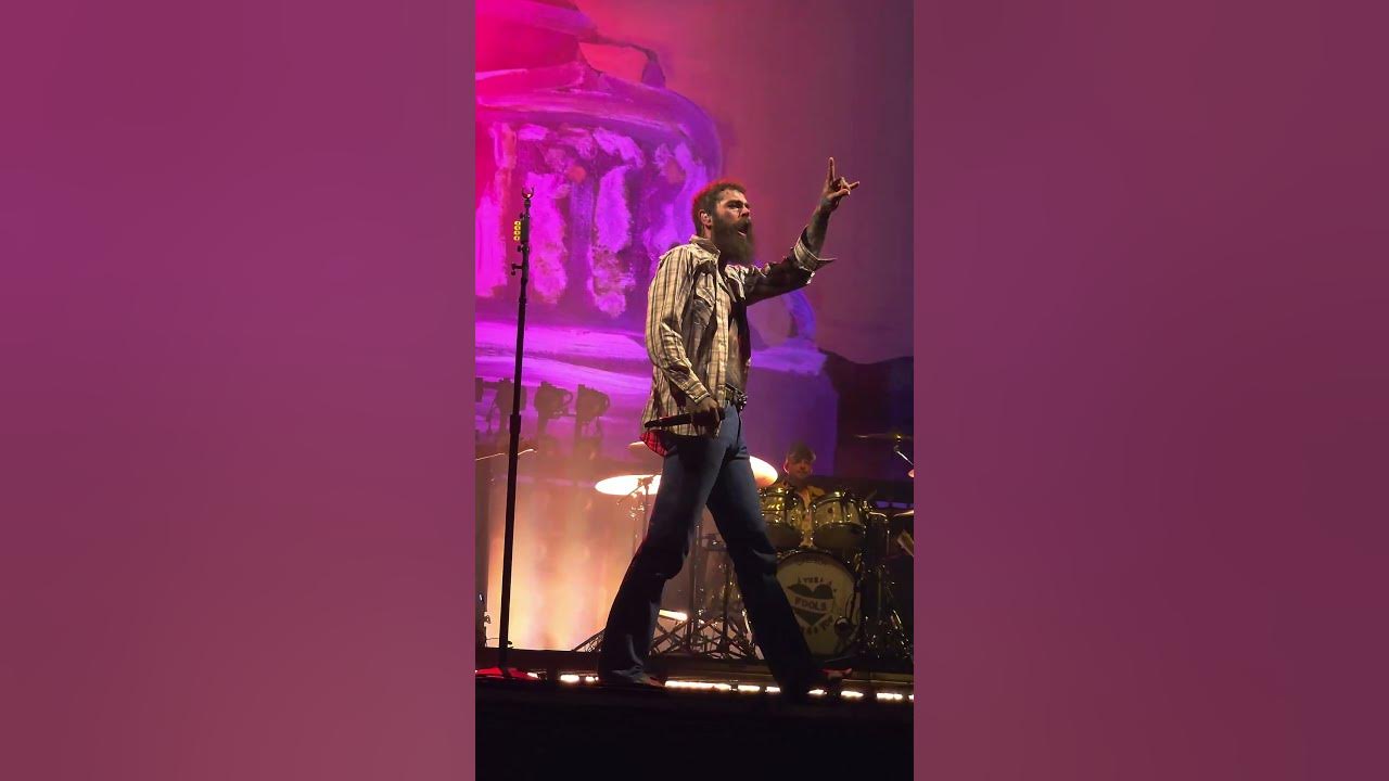 Amazing Candy Paint Moment by Post Malone (Minus That Hand 😒) 🎶🔥