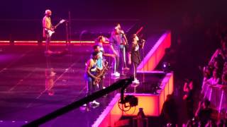 Bruno Mars - Uptown Funk @Paris 2017-06-06 Stroubidoul