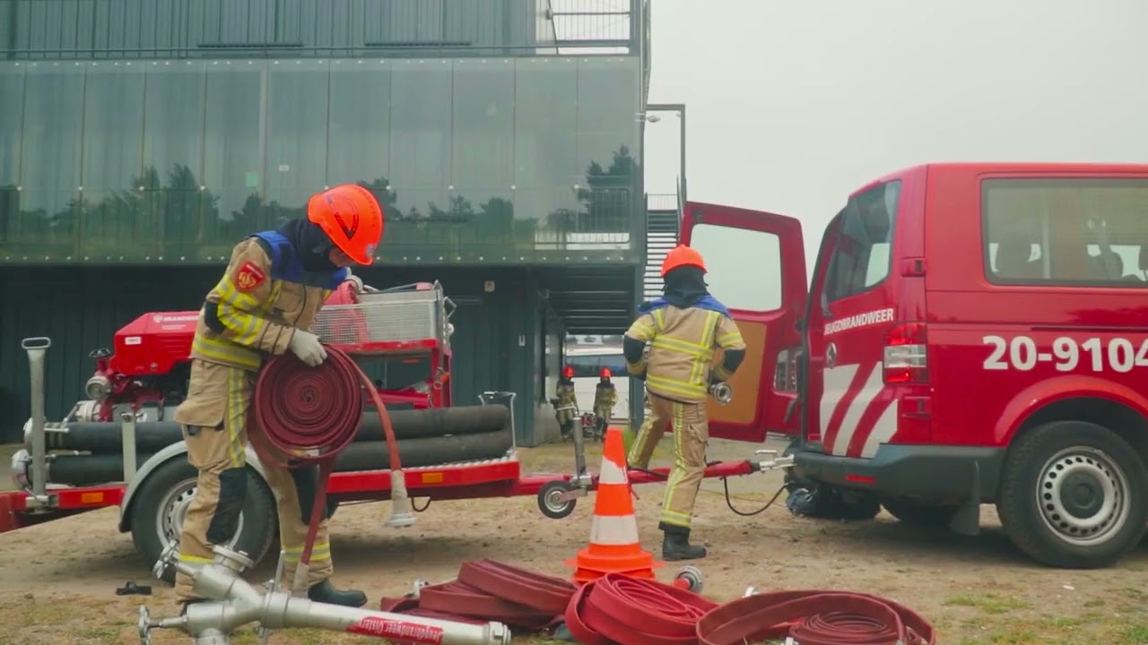 Grote Oefening bij Defensie CBRN Centrum in Vught - Jeugdbrandweer