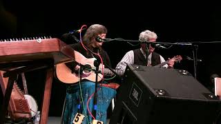 Cathy Barton and Dave Para at the 2019 Big Muddy Folk Festival