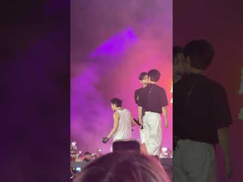 Lee Know Changbin And Seungmin StrayKids Concert Kpop Canada Toronto Jyp Skz Lalala 