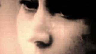Video thumbnail of "Cocteau Twins - Seekers Who Are Lovers"