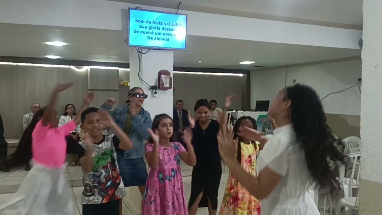 Grupo Pedras Preciosas!! Culto Das Irmãs Voz de Trovão!!