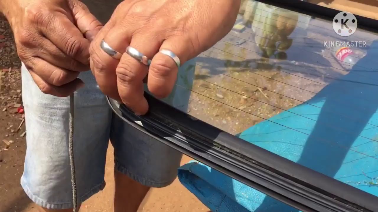 Colocando vidros na Constance (Brasília 78)