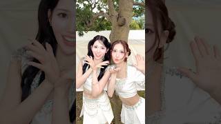 ツイン姉妹の夏がやってきた👭#KISSNTELL #aespaKISSNTELL #ISSUE #NANO #RIN #shorts