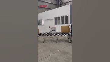 how to load wooden furniture into a shipping container efficiently #conveyor #loadingtrucks