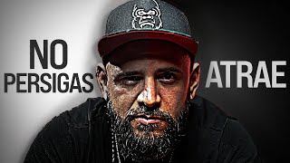 Si haces esto, eres MENOS ATRACTIVO de lo que piensas - El Temach