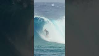 John John Florence Rides a DOUBLE BARREL! 🌊🤯