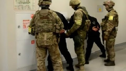 Крупные учения по освобождению заложников провели сотрудники ФСБ в СФУ