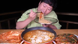 쫄깃한 떡사리 넣은 떡라면!! (Instant noodles with rice cake) 요리&먹방!! - Mukbang eating show